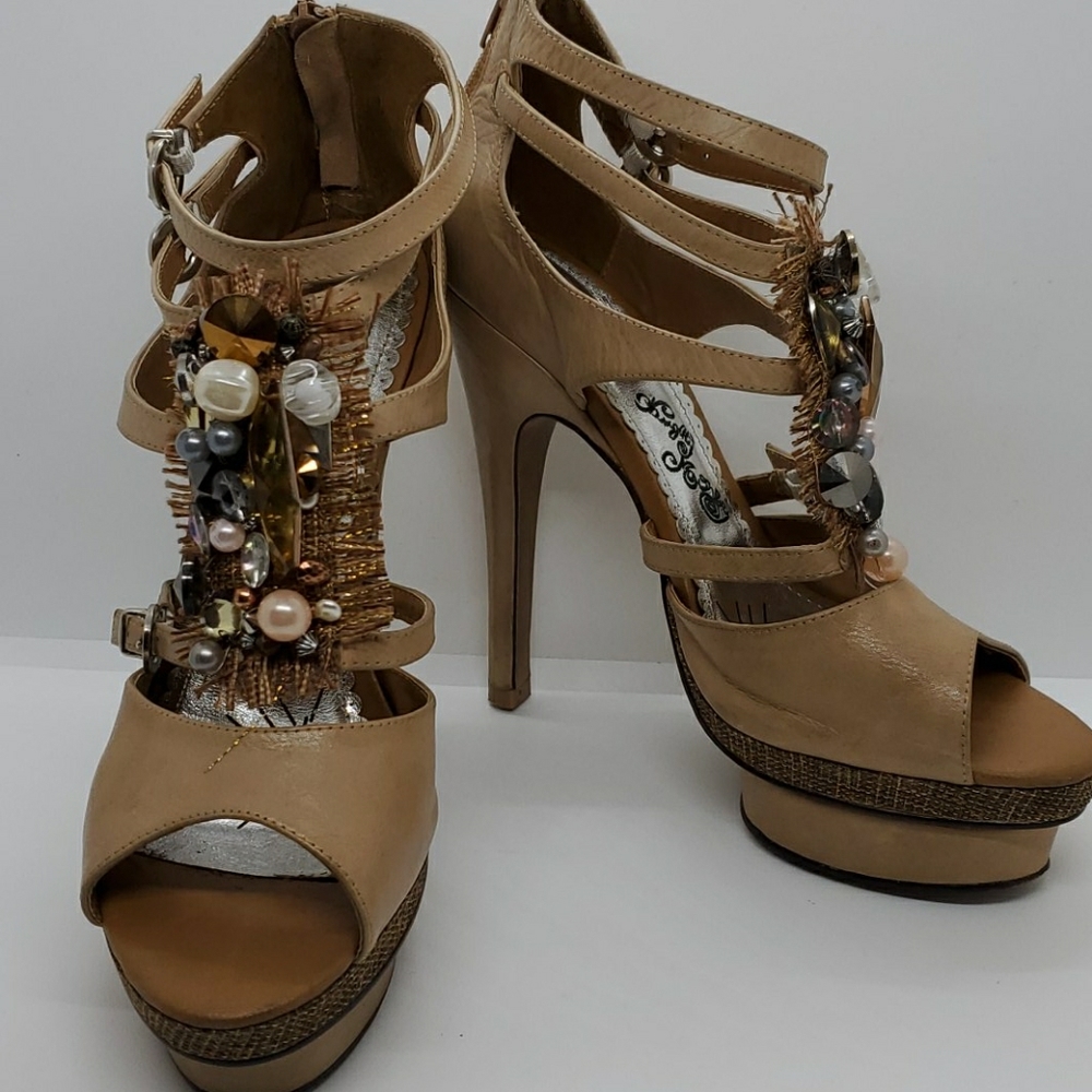 Naughty Monkey Shoe